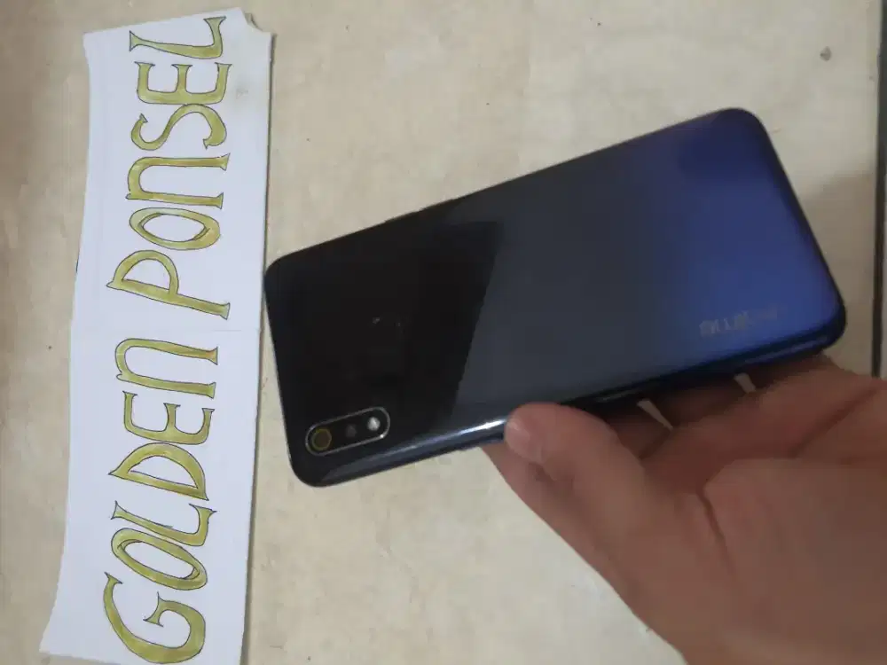 Realme 3three Ram 3gb/32Gb.ORI Mulus#Golden Ponsel