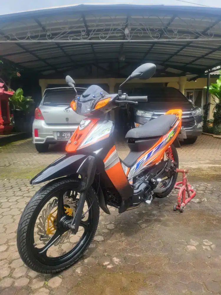 Yamaha F1ZR FIZR 2004 Full Clutch Pajak Hidup Good Condition Lengkap