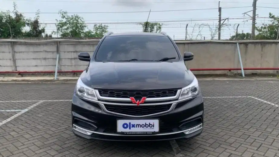 Like New TDP 8JT Wuling Cortez 1.5S T Lux+ Bensin-AT 2022 Hitam
