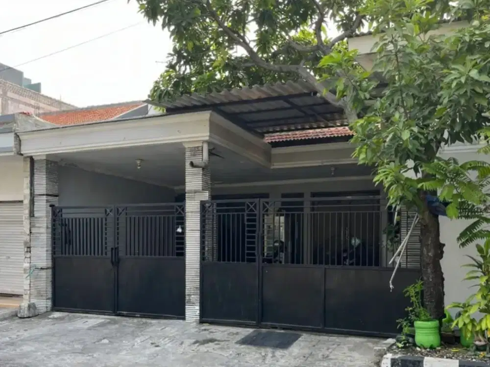 Rumah Terawat Siap Huni Rungkut Asri dekat MERR