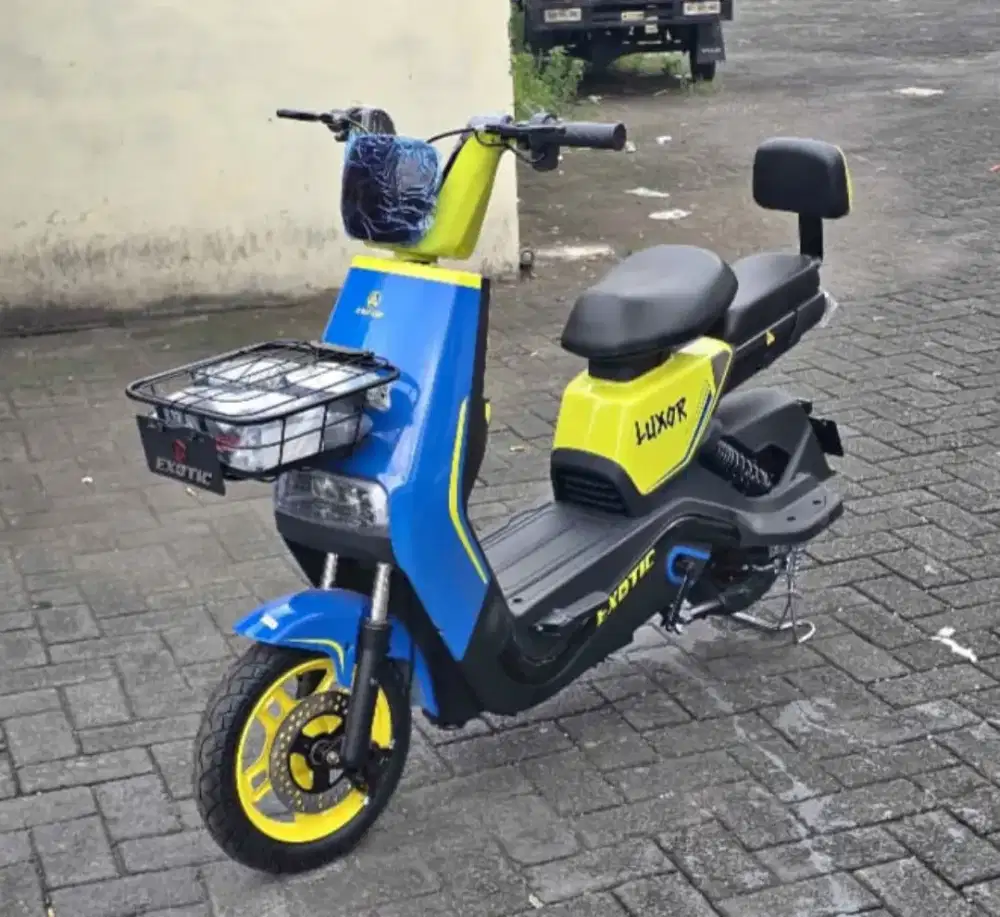 CUCI GUDANG SEPEDA LISTRIK KHUSUS BULAN INI