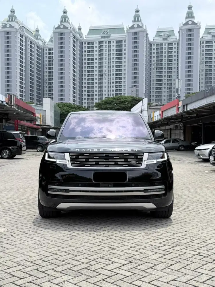 Range Rover Vogue 3.0 LWB PHEV P440 SE ATPM 2024