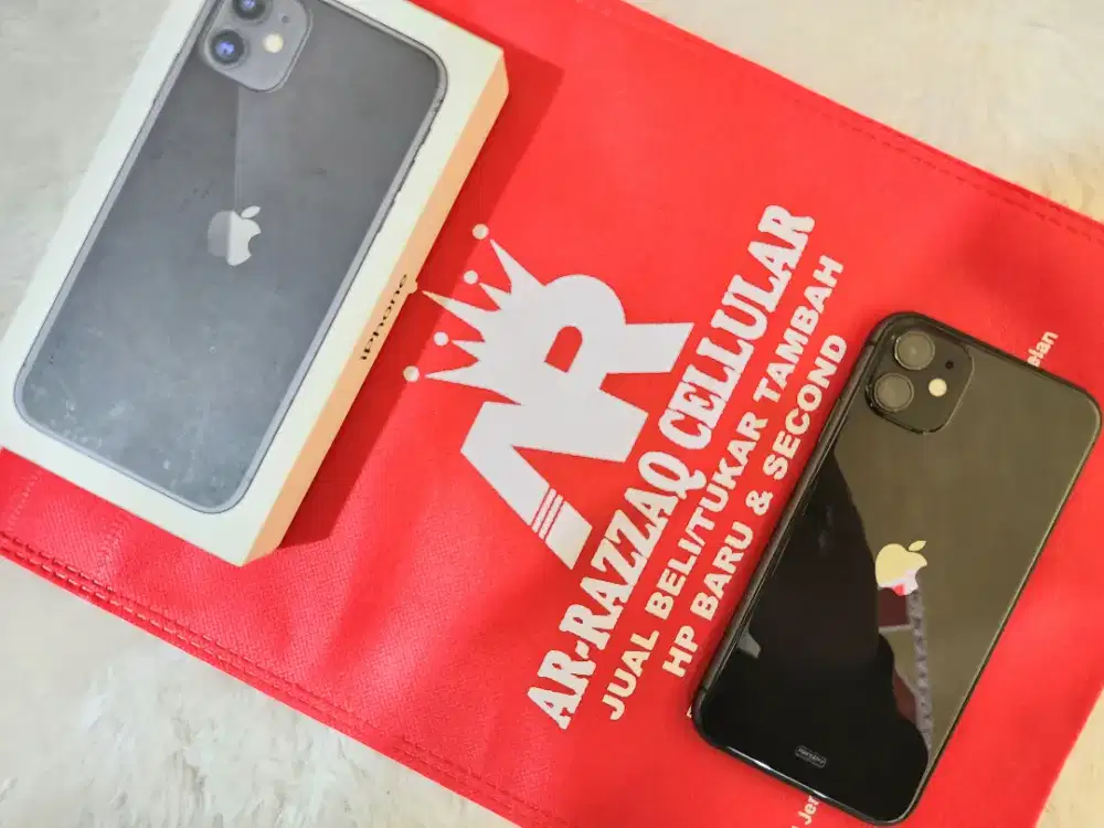 I PHONE 11 64 GB IBOX