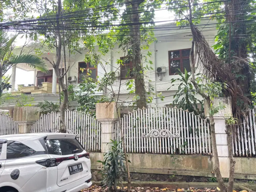 Jual Rumah di dekat Maranatha dekat Tol pasteur Sutami Bandung Kota