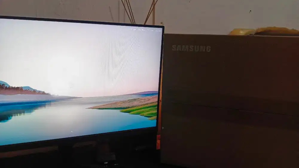 Monitor samsung sr35 24inch  75hz