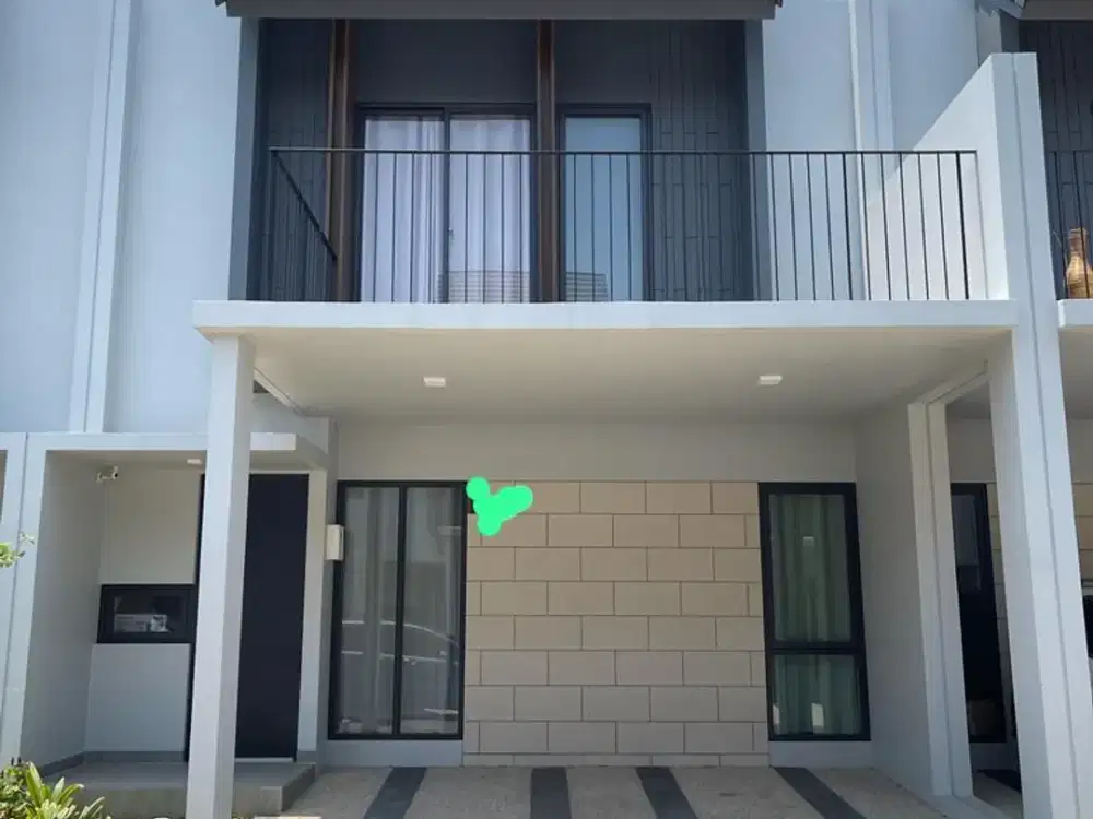 Dijual dan Disewakan rumah Wisteria Type A – siap huni, 3 lantai dengan ruang ekstra! (003)