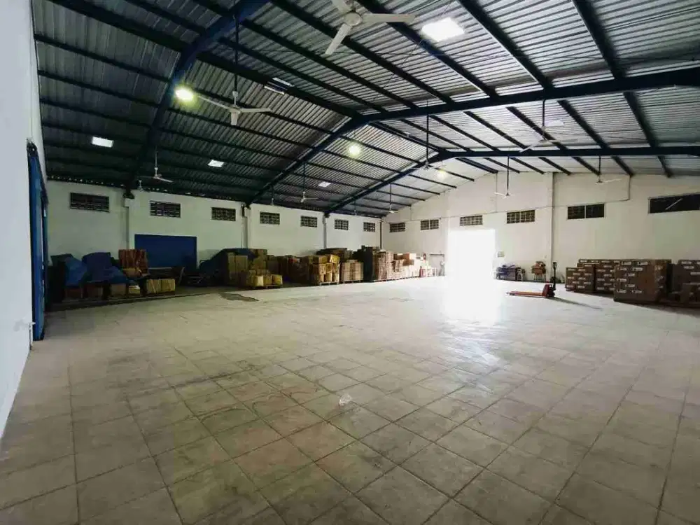 Gudang Bagus daearah Pergudangan Jaten Karanganyar