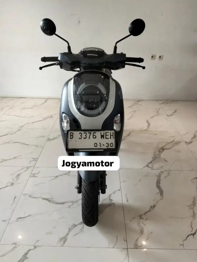 A - Honda Scoopy Fashion Tahun 2025