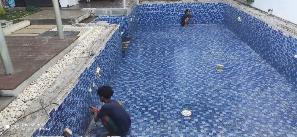 Jasa renovasi kolam renang