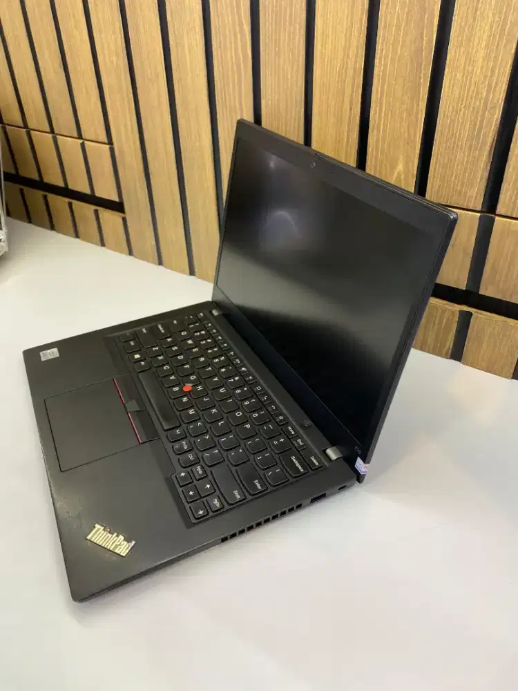 LENOVO THINKPAD X13