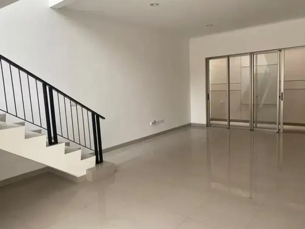 DIJUAL Rumah Pantai Indah Kapuk 2 | 8x15 | 4M