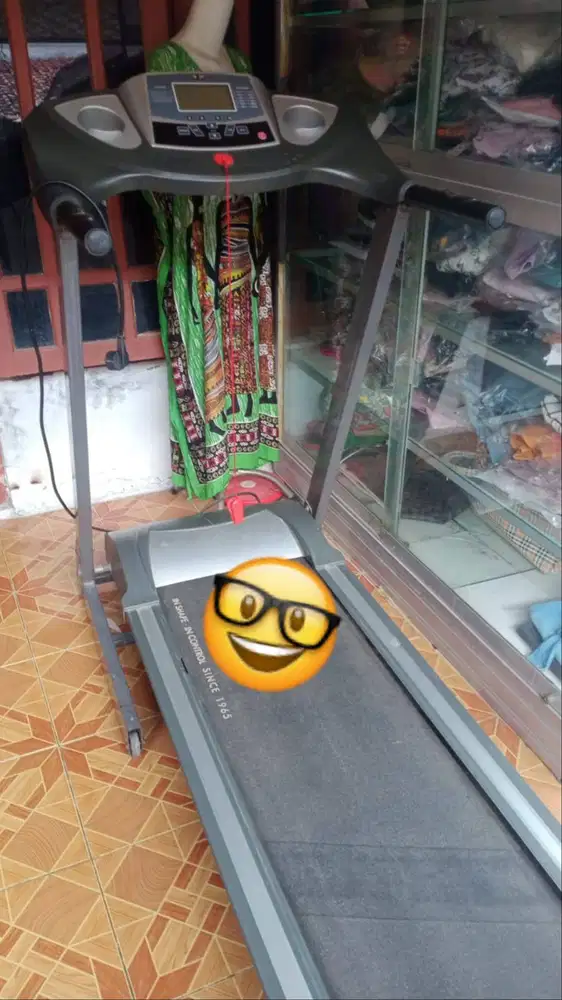 treatmill kondisi seperti baru