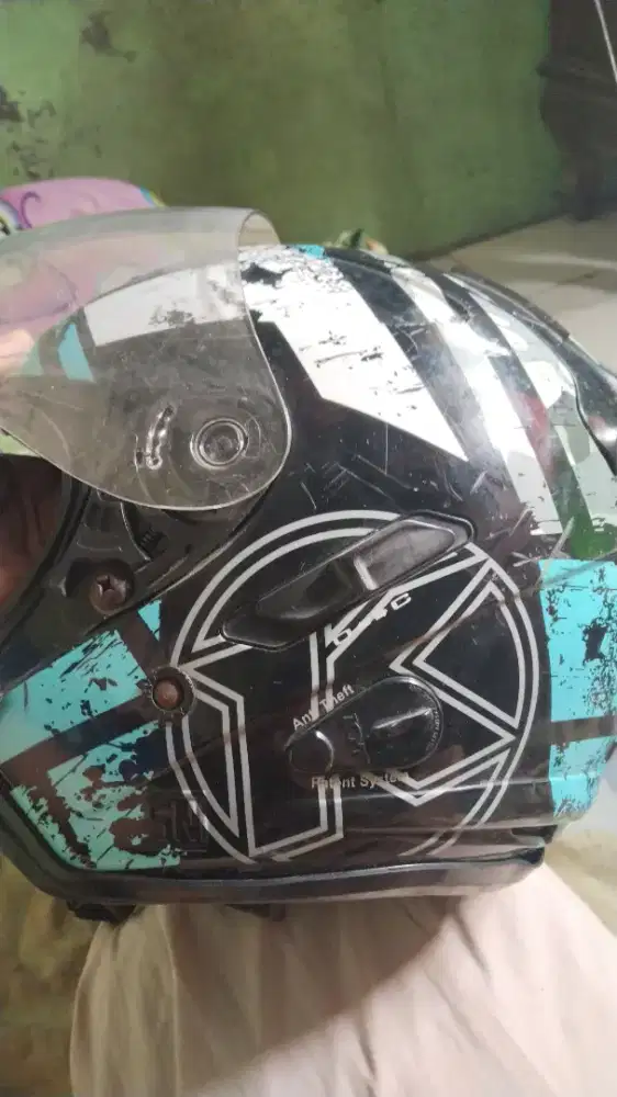 Helm kyt masih oke