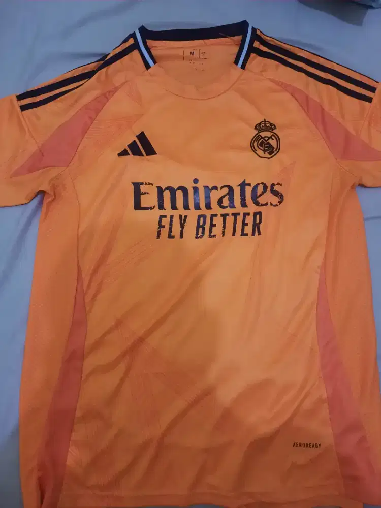 JERSEY AWAY REAL MADRID 2024-25