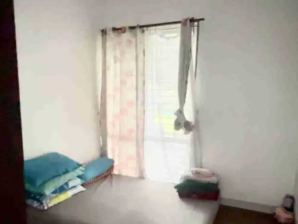 Dijual Cepat Rumah Luas 105 M2 di The Icon Bsd Sebelum Dilelang