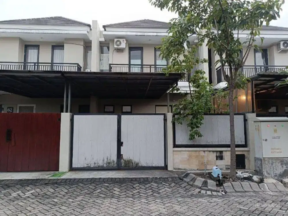 Rumah Pondok Tjandra Delima OPAL  dekat club house , Row jalan 3 mobil