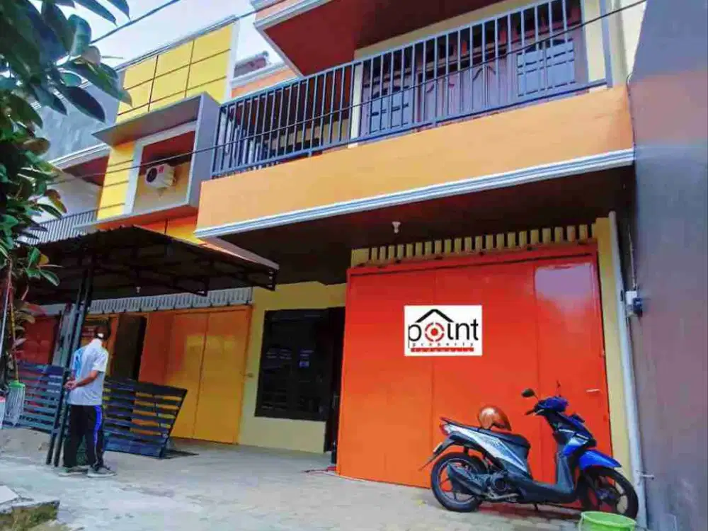 Rumah Bagus 3 lt bisa untuk Kantor dan R. Usaha di Mojosongo Jebres Solo