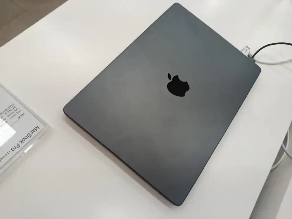 Macbook Pro M5 • Kredit Tanpa DP • Cukup KTP saja