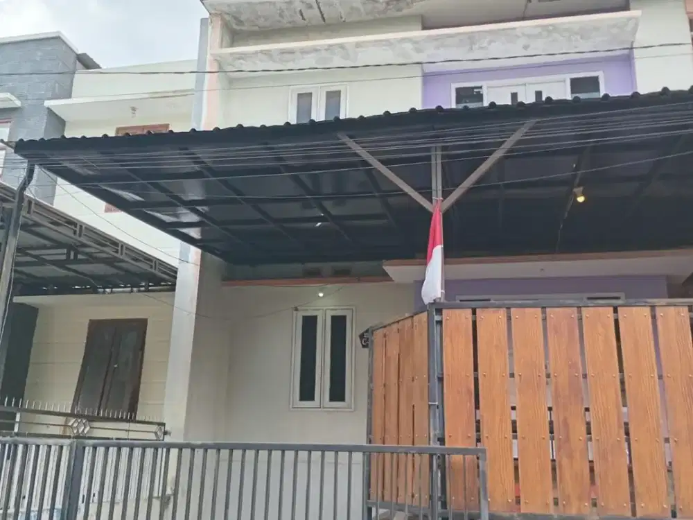 Kos dijual di kawasan Unisma Mall Dinoyo Tlogomas Malang 8KT hanya 1M