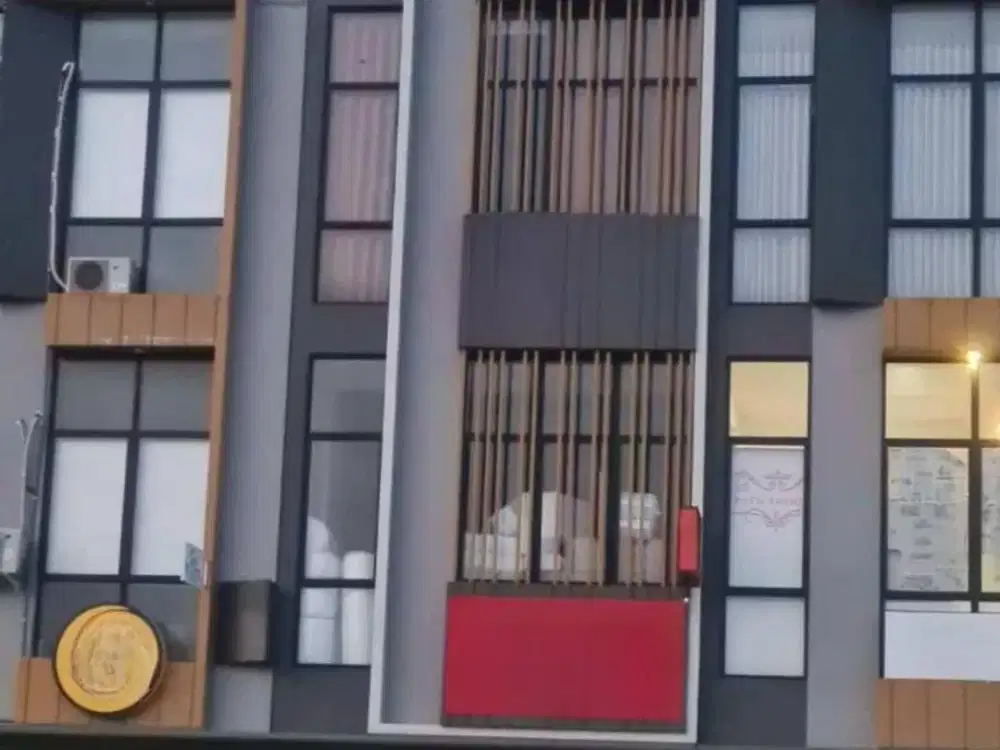 RUKO GRANDEASTERN SUKOLILO*Semi Furnished Sudah Renovasi