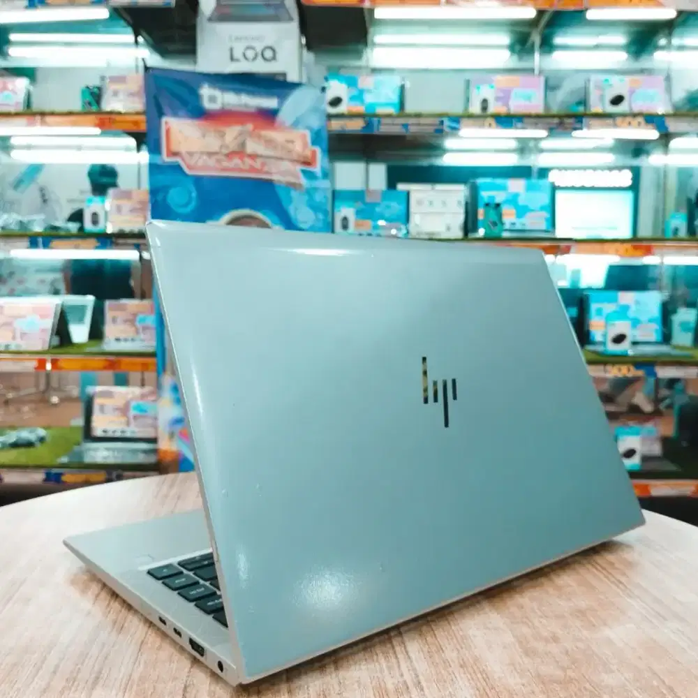 HP Elitebook 84 G7