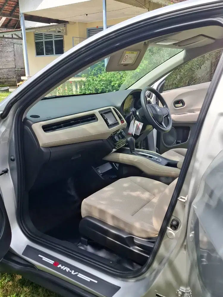 HONDA HRV 2015 S 1.5 AT CVT