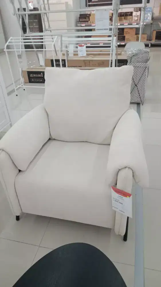 JUDITE SOFA 1S SCANDIA PARADISE WALK SERPONG