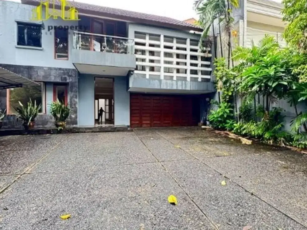 Disewakan Cepat Rumah 3 Br Luas 389 M2 2 Lantai Bagus Menteng, Jakarta Pusat