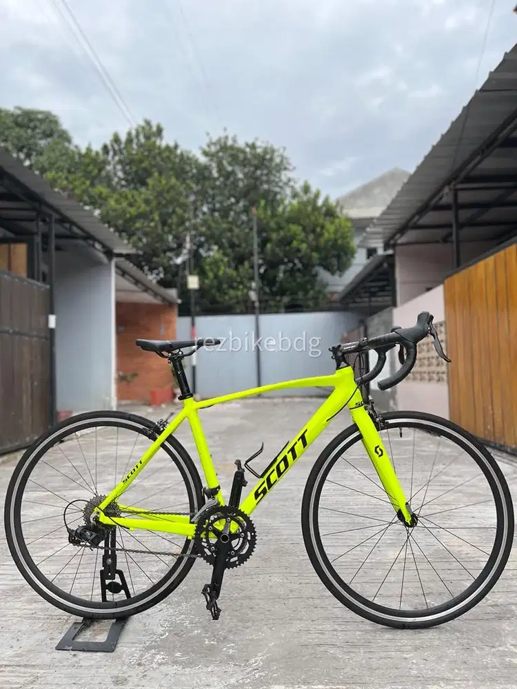 Roadbike Scott basic Genio Aerio R1 size 50