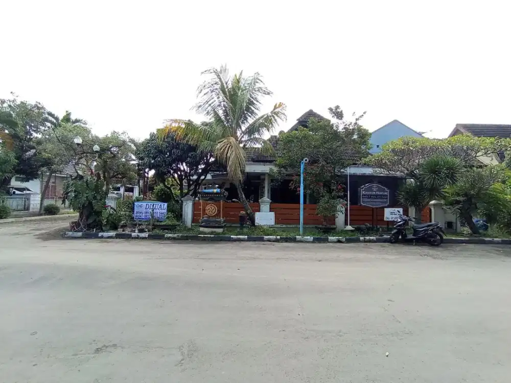 RUMAH DI KOMPLEK NUANSA MAS CIPAMOKOLAN BANDUNG Asri, Strategis, dan Menguntungkan