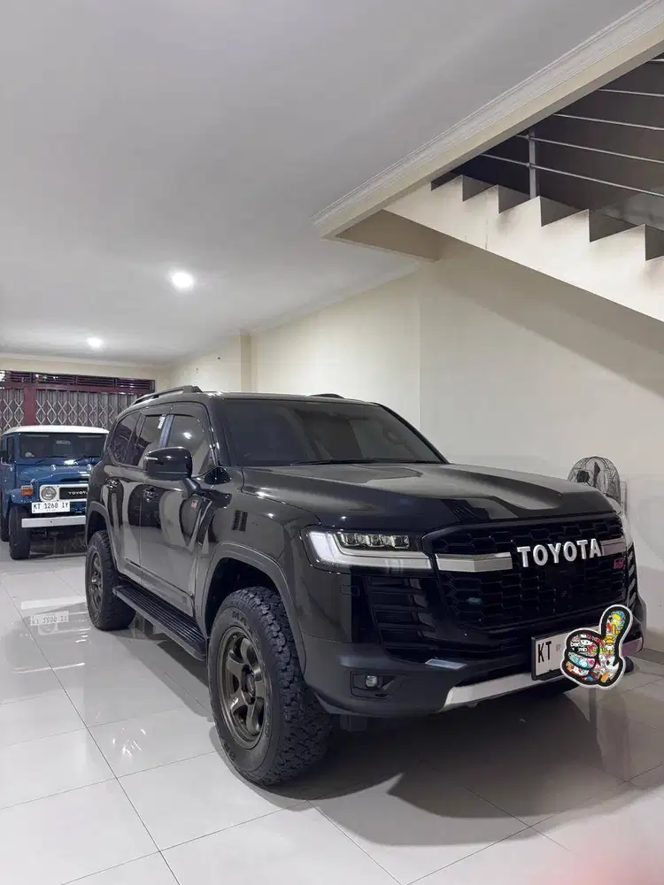 Toyota Land Cruiser GR-S 2024