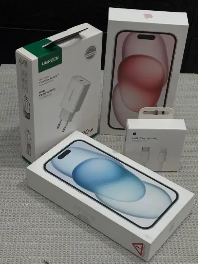 iPhone 15 128 GB Garansi resmi