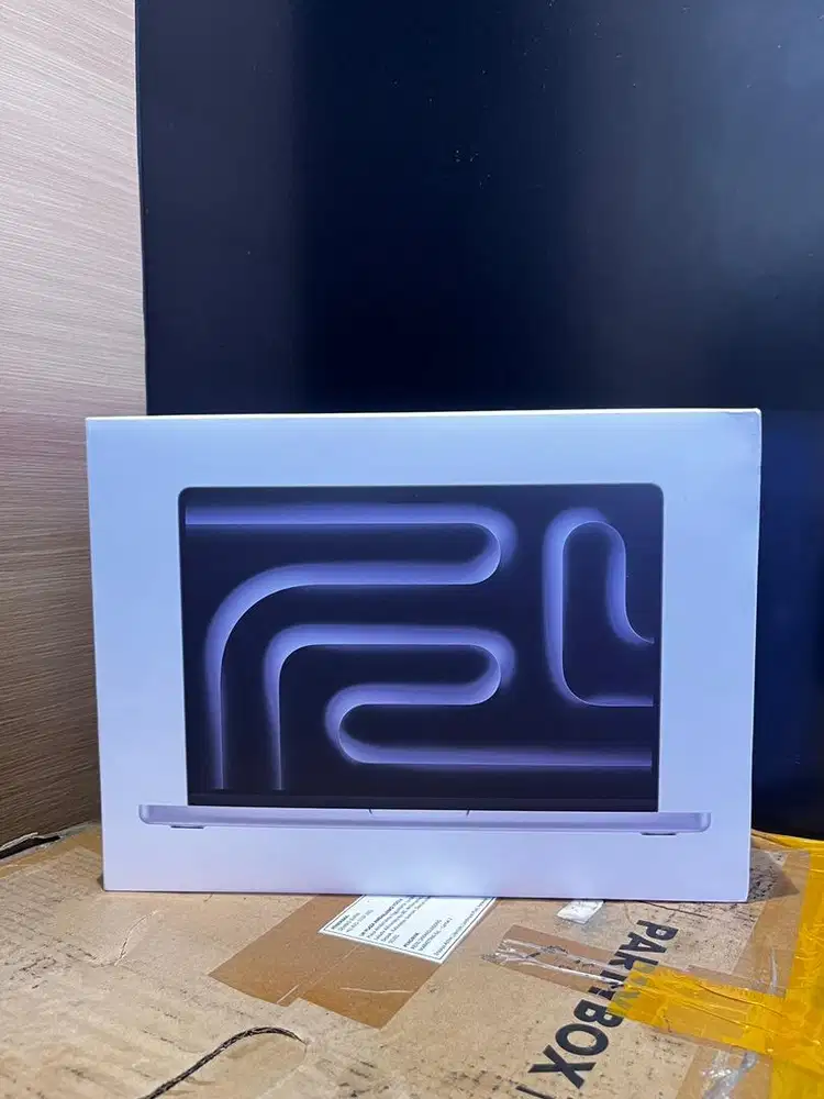 6231 READY KREDIT MACBOOK PRO M5