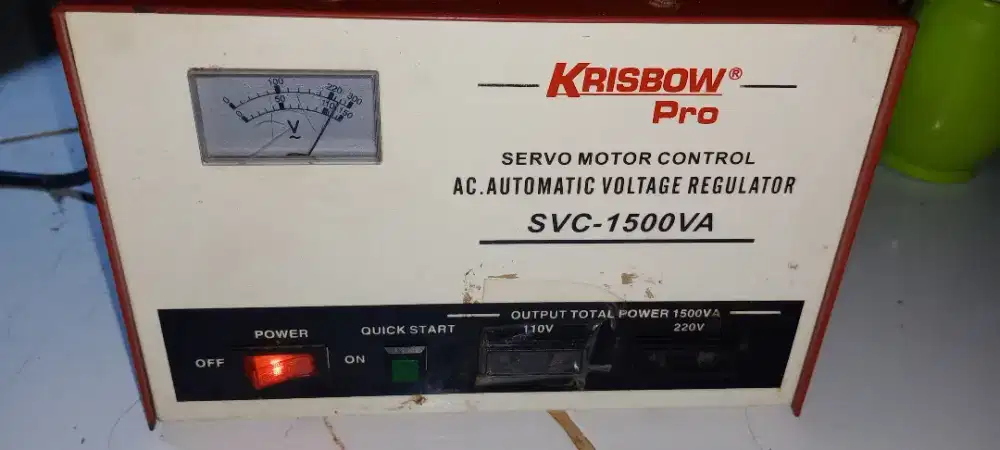 Stabilizer tegangan listrik KRISBOW pro 1500va