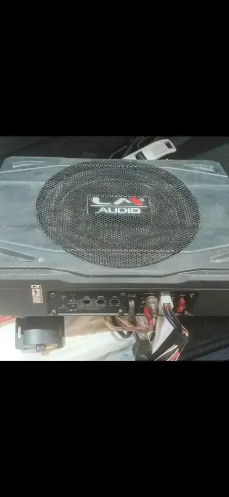 Audio LA 8 in power