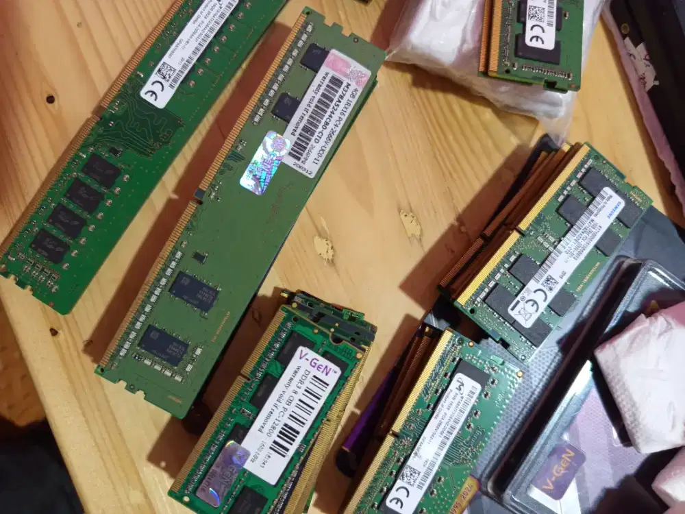 Jual beli Sparepart komputer ram,SSD,HDD, prosesor,vga