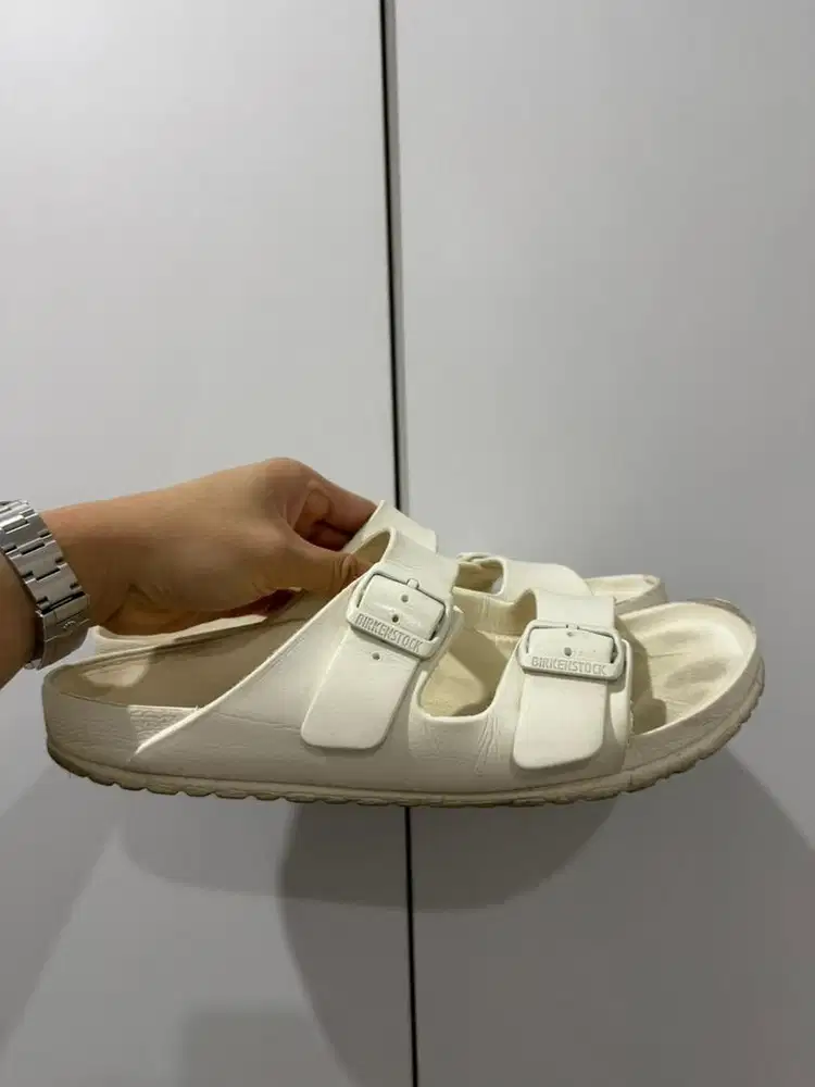 Sandal Birken Stock Putih Size 43