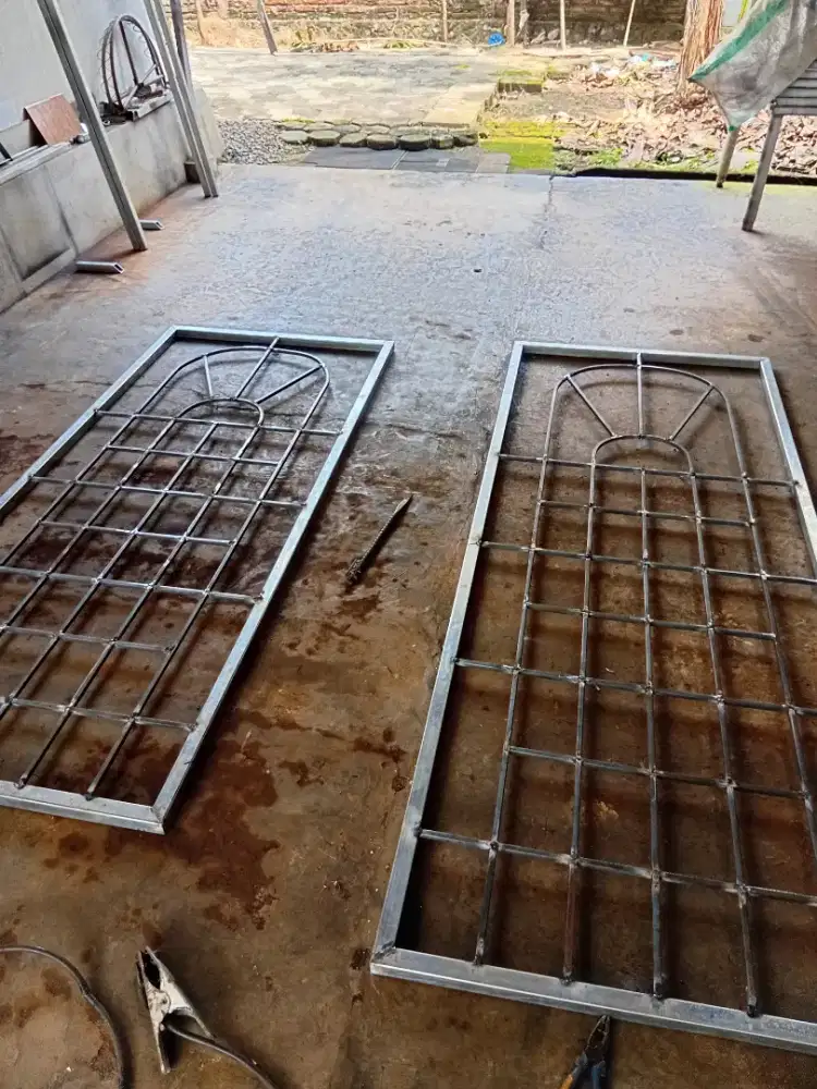 Teralis pintu dan jendela rumah