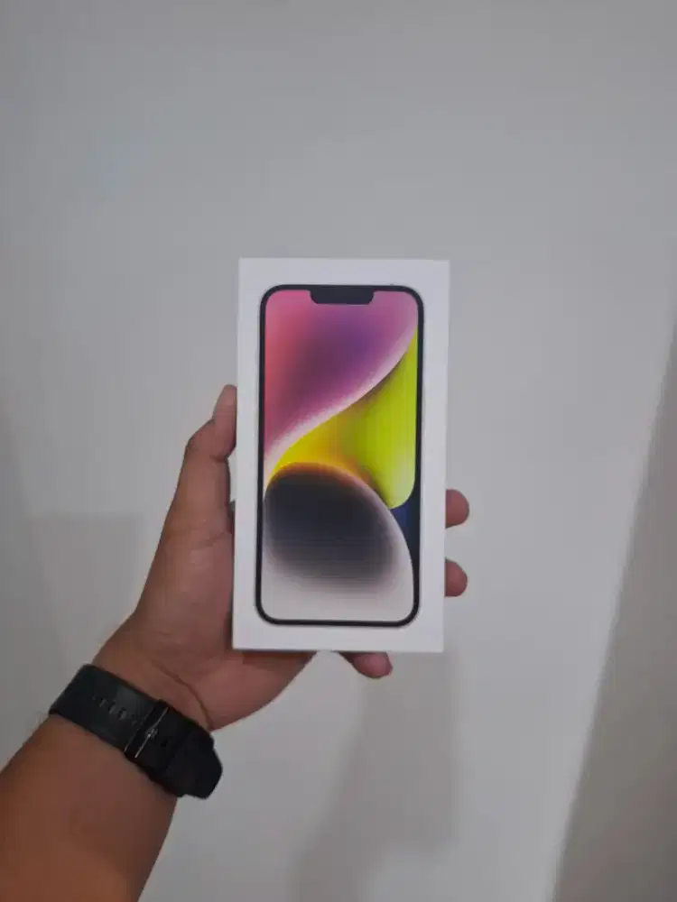 iPhone 14 128GB Starlight Garansi Resmi iBox