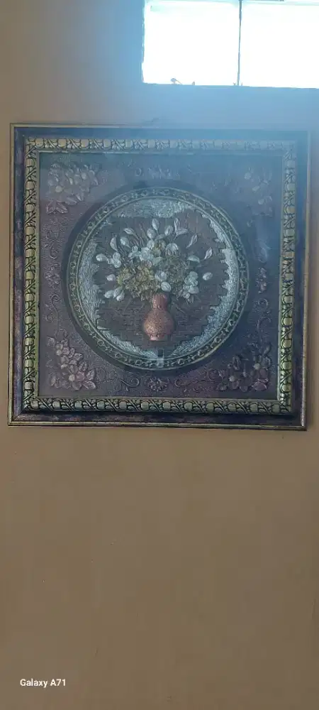 Hiasal Lukisan Ukir Fiber