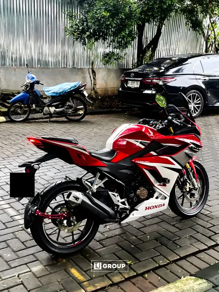 FOR SALE!! Honda CBR 150 RR 2021