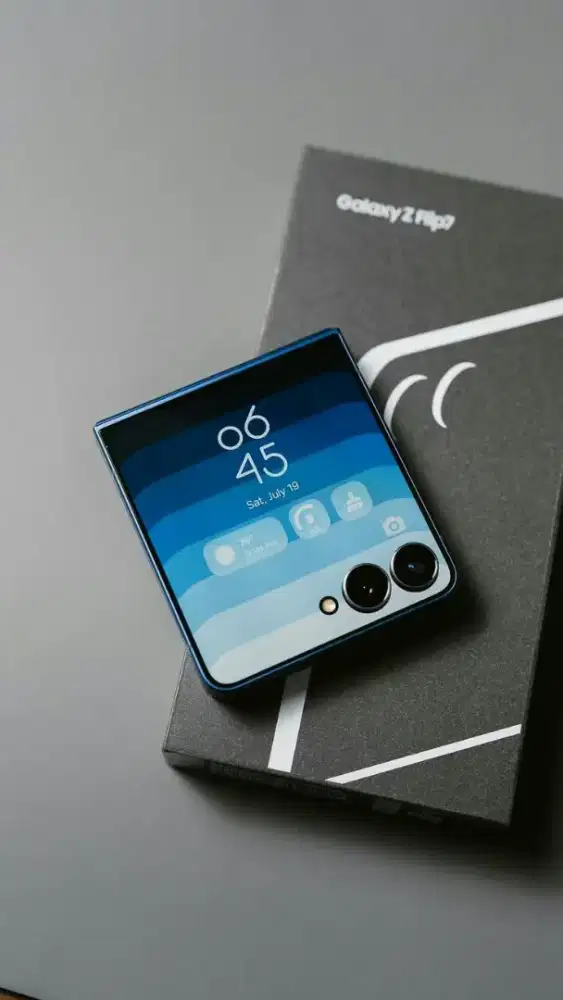 SAMSUNG GALAXY Z FLIP 7 12/256 PROMO EDISI BULAN RAMADHAN