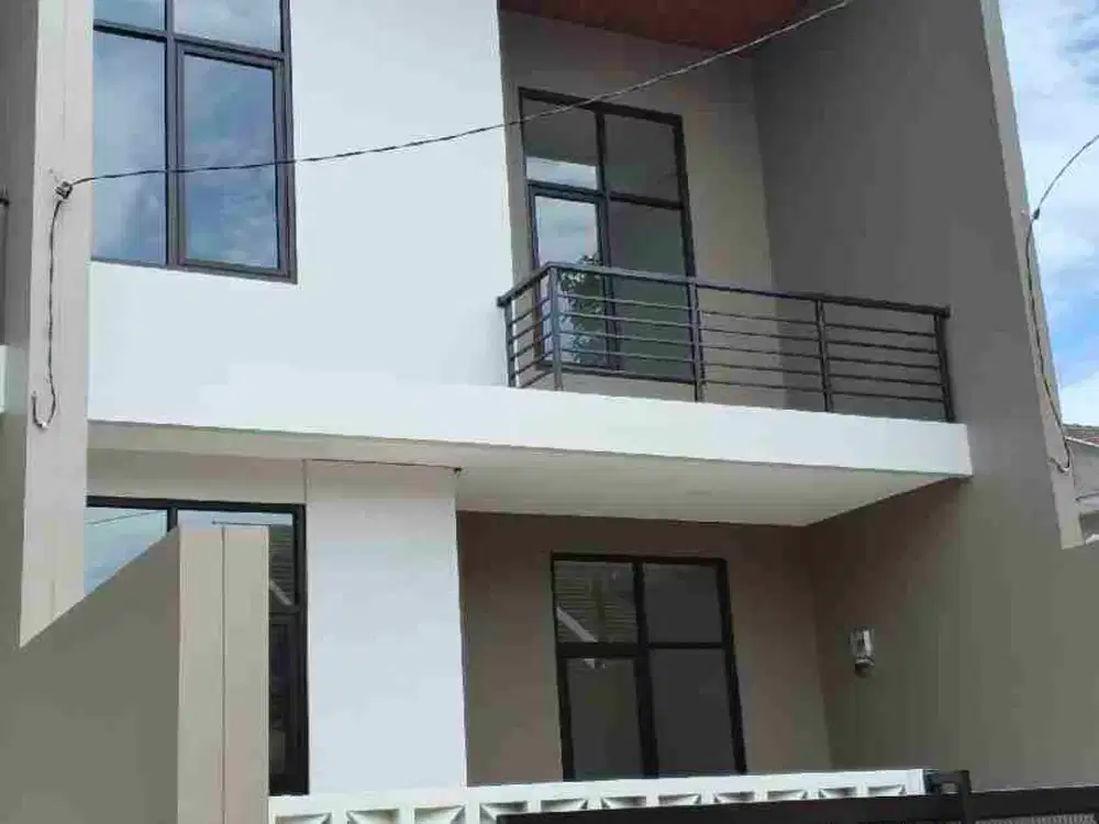 Rumah Baru 2 lantai termurah di Saturnus Margahayu Raya