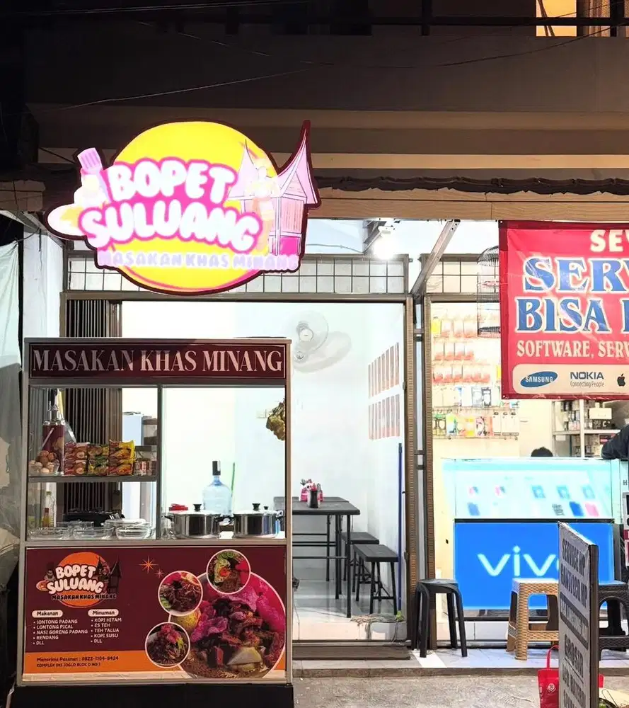 Dijual etalase jualan