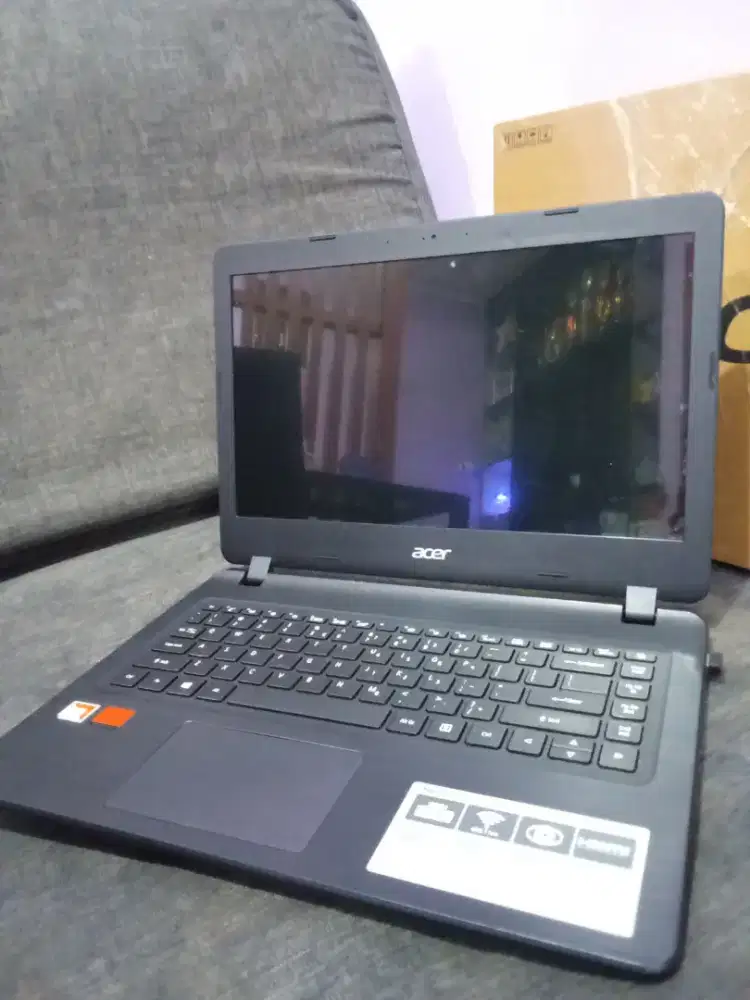 Laptop Acer Aspire 3 Like New (Mulus)