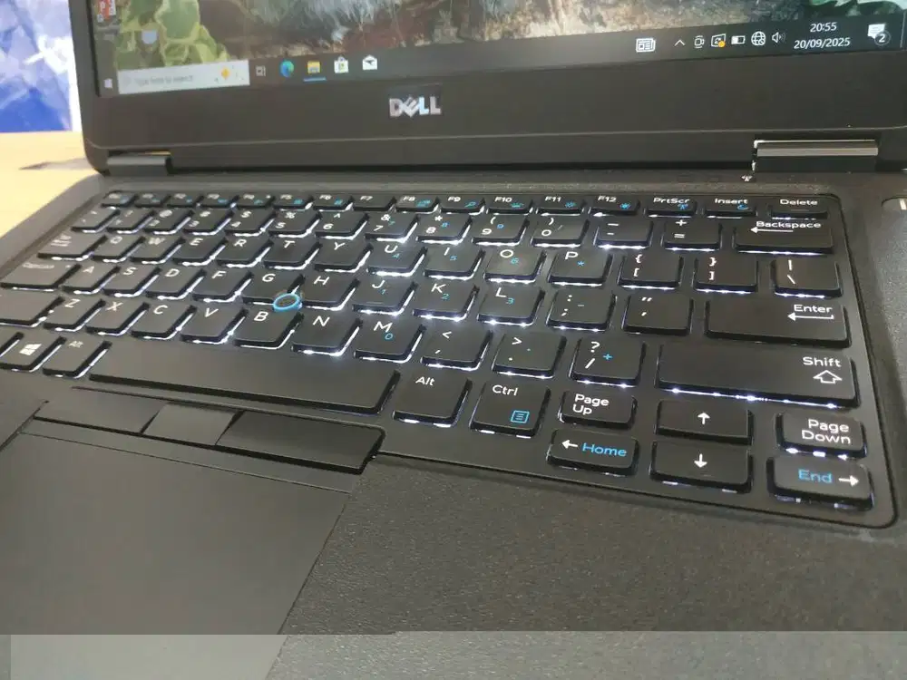 dijual laptop dell latitude e7450 core i7 ram 8gb