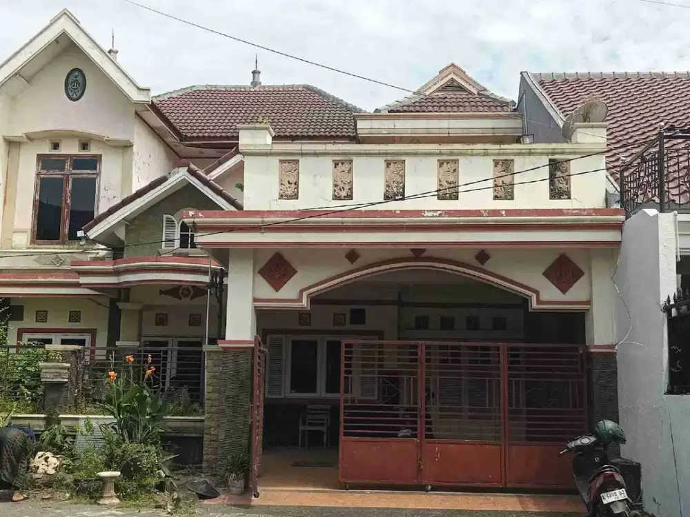 Deltasari Cluster Delta Tiara, dekat Bunderan Waru, Sidoarjo