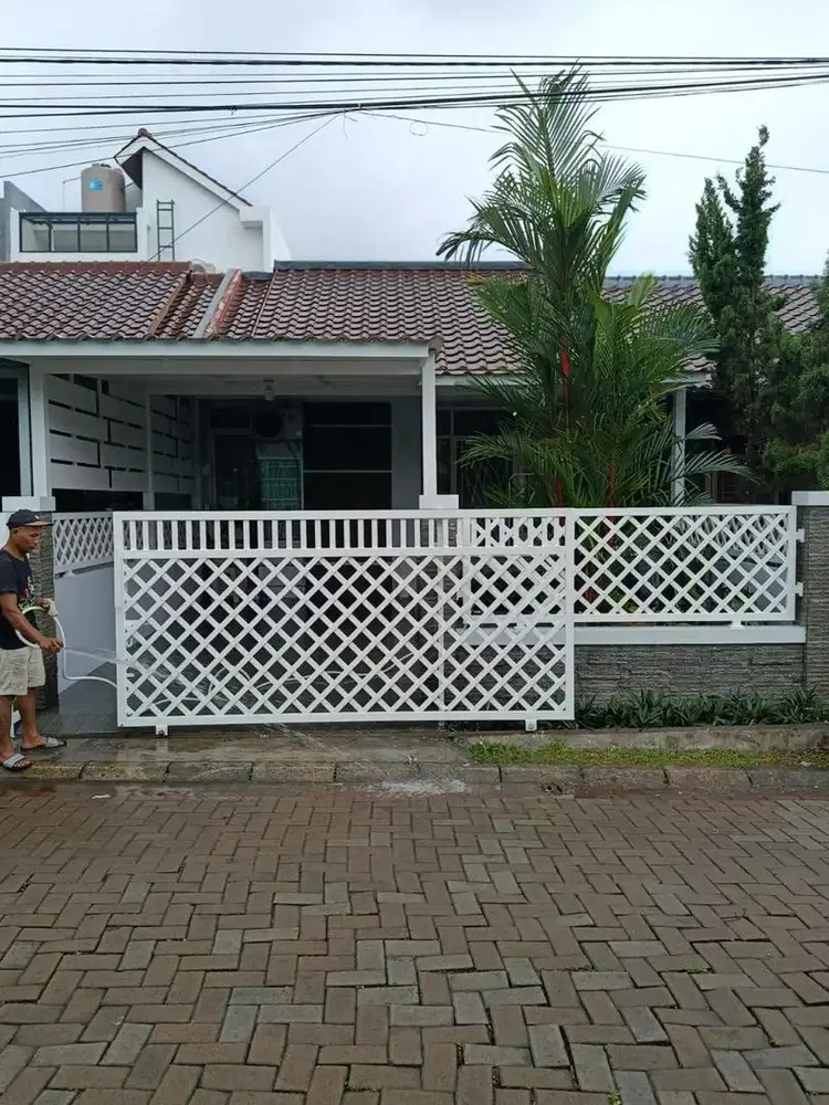 Dijual Perum De Botanica semi full furnish Bogor Utara