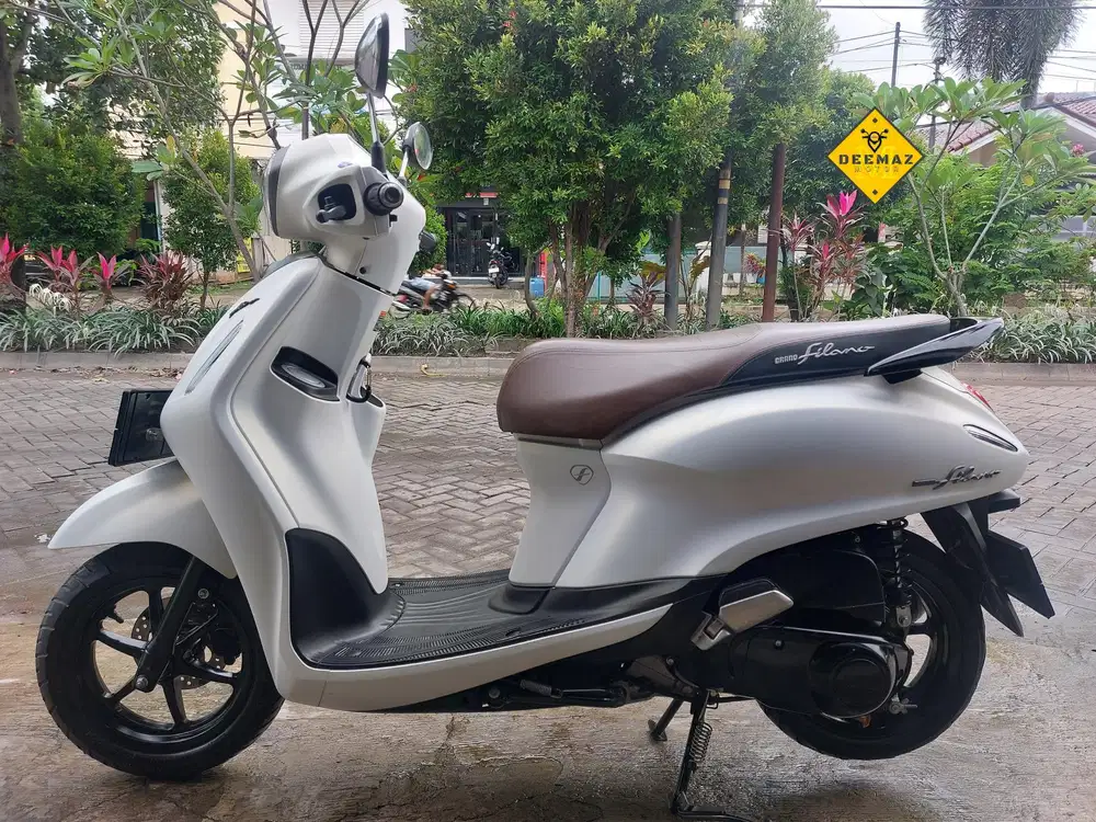 (DP 500)‼️ Yamaha Grand Filano Lux Putih Mulus 2023 Cash / Kredit