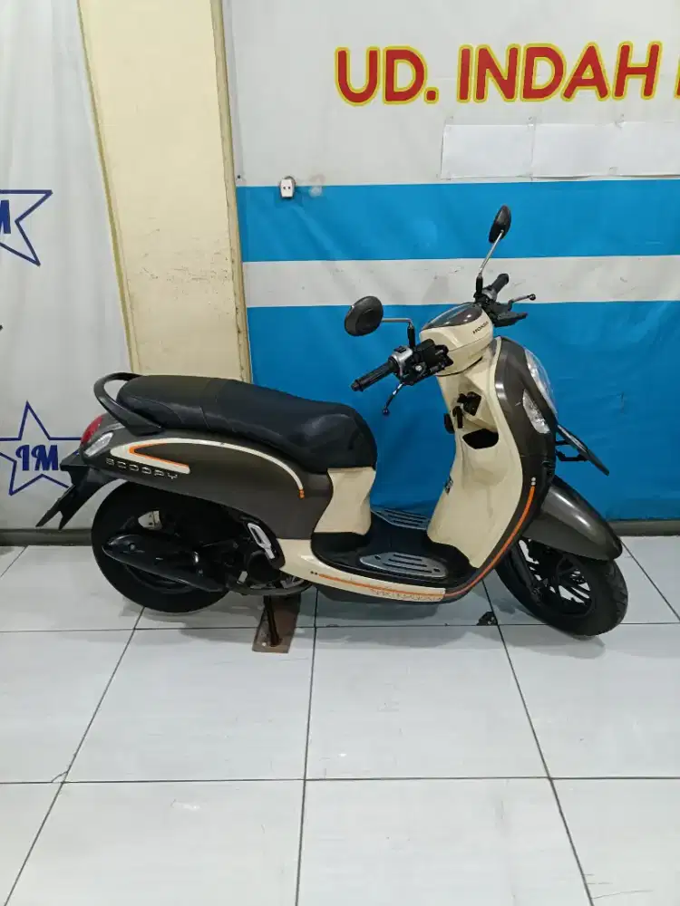 DEEBAK BISA KREDIT HONDA SCOOPY ESP SPORTY FI ECO 2023 KUNCI BIASA